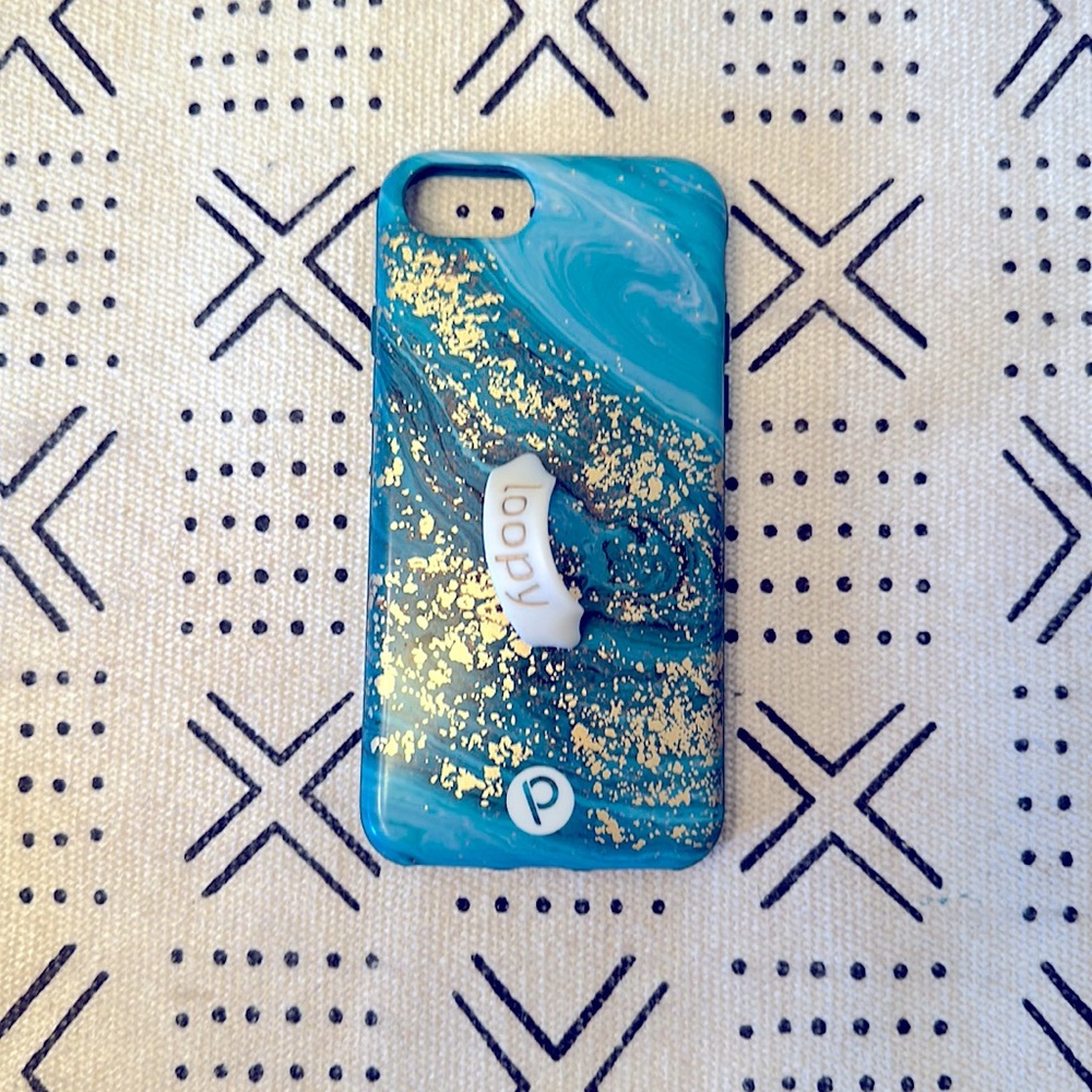iPhone 8 loopy case